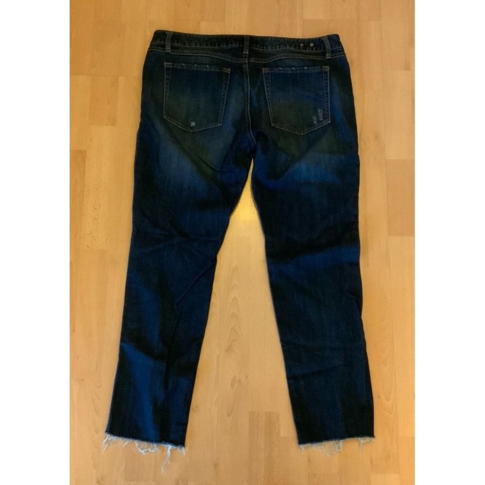 Cabi Jeans 3045 Slim Boyfriend Distressed Denim Jean Women's Size 12